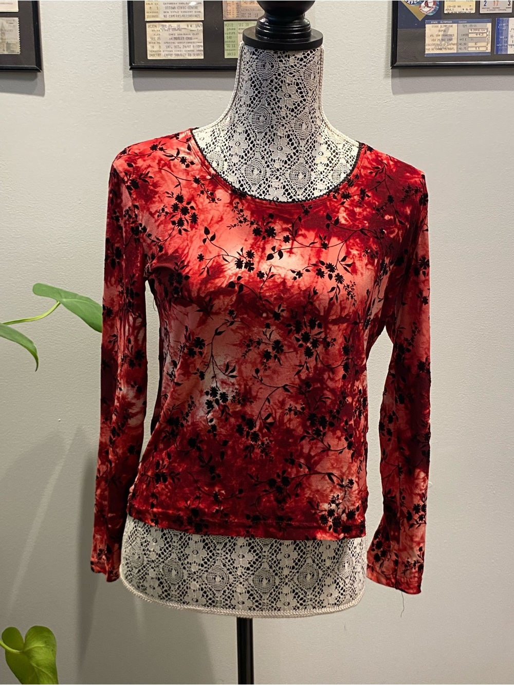 Vampy Velvet Cleo Red Floral Velvet-Textured Long Sleeve